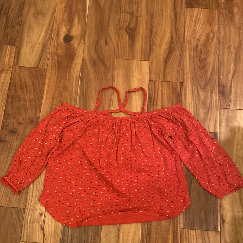 Lucky Brand Off-Shoulder Top - Picture 2 of 4